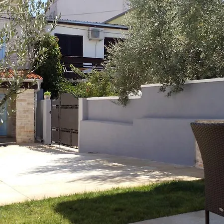 Holiday Home Peruski Exterior photo